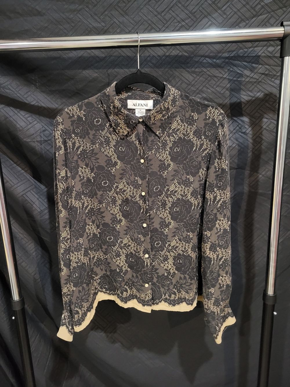 Alfani Black and Cream Lace-Effect Button-Front Blouse